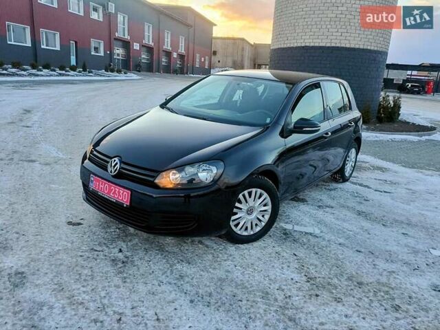 Черный Фольксваген Гольф, объемом двигателя 1.4 л и пробегом 223 тыс. км за 7150 $, фото 1 на Automoto.ua