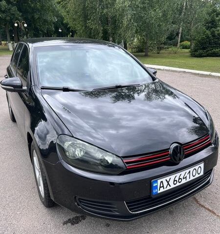 Черный Фольксваген Гольф, объемом двигателя 1.39 л и пробегом 238 тыс. км за 6300 $, фото 1 на Automoto.ua