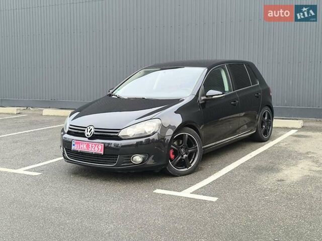 Черный Фольксваген Гольф, объемом двигателя 1.6 л и пробегом 216 тыс. км за 7400 $, фото 1 на Automoto.ua