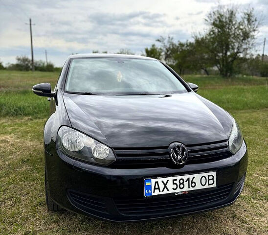 Черный Фольксваген Гольф, объемом двигателя 1.4 л и пробегом 265 тыс. км за 6999 $, фото 1 на Automoto.ua