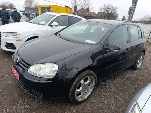 Черный Фольксваген Гольф, объемом двигателя 1 л и пробегом 183 тыс. км за 6350 $, фото 1 на Automoto.ua