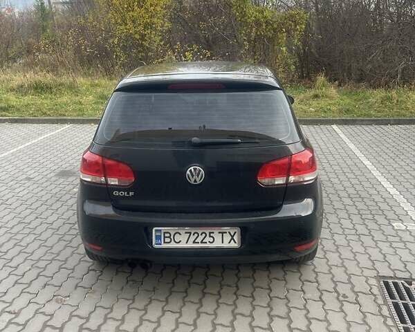 Черный Фольксваген Гольф, объемом двигателя 1.4 л и пробегом 190 тыс. км за 6890 $, фото 1 на Automoto.ua