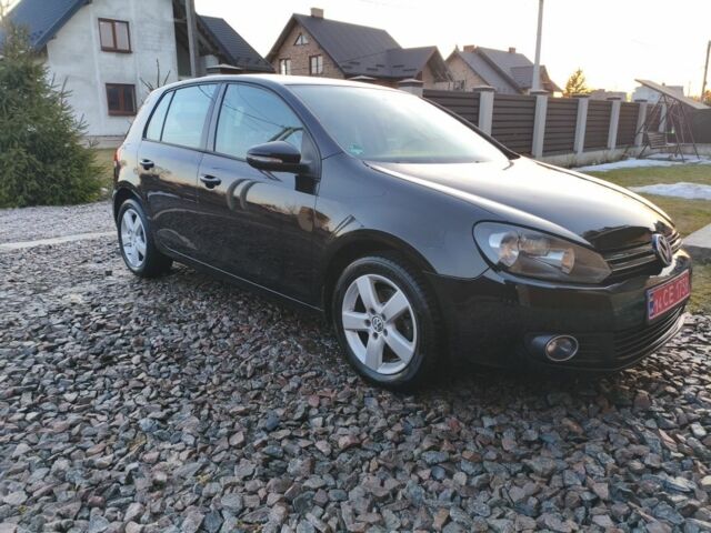 Черный Фольксваген Гольф, объемом двигателя 1.4 л и пробегом 157 тыс. км за 6800 $, фото 1 на Automoto.ua