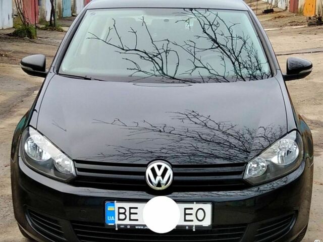 Черный Фольксваген Гольф, объемом двигателя 1.4 л и пробегом 201 тыс. км за 7000 $, фото 1 на Automoto.ua