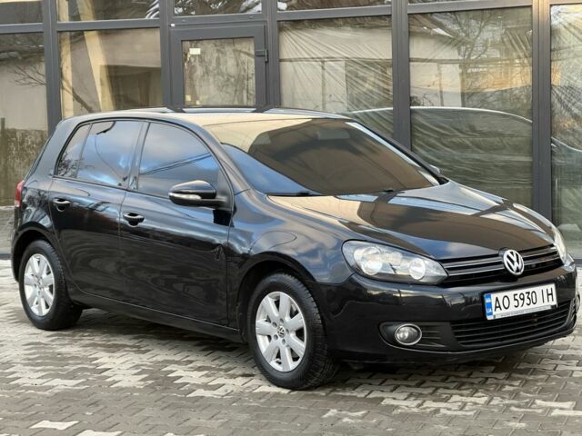 Черный Фольксваген Гольф, объемом двигателя 1.4 л и пробегом 242 тыс. км за 7300 $, фото 1 на Automoto.ua
