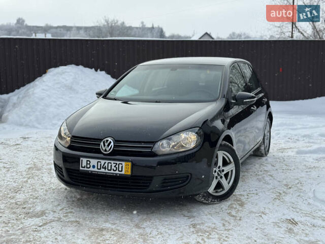 Черный Фольксваген Гольф, объемом двигателя 1.6 л и пробегом 170 тыс. км за 7999 $, фото 1 на Automoto.ua