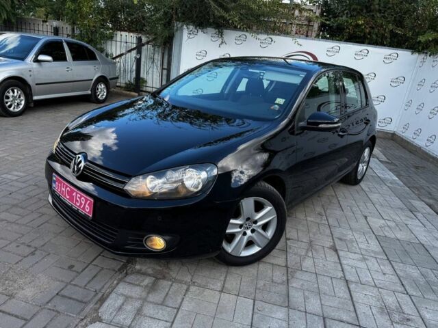 Черный Фольксваген Гольф, объемом двигателя 1.4 л и пробегом 220 тыс. км за 7800 $, фото 1 на Automoto.ua