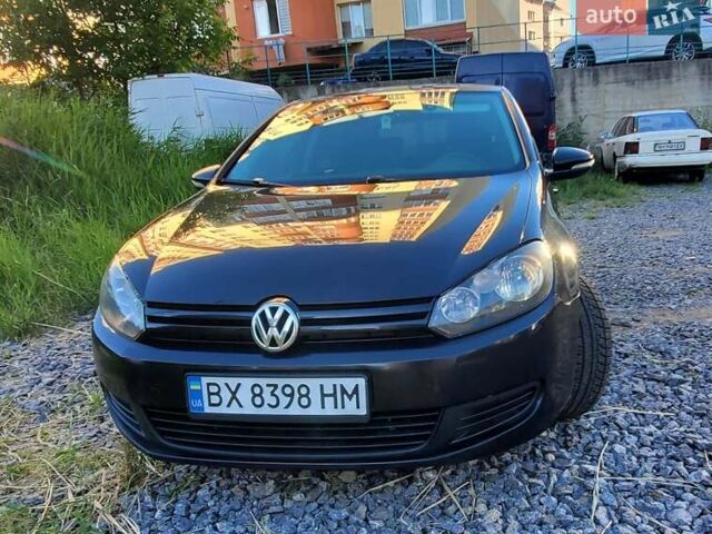 Черный Фольксваген Гольф, объемом двигателя 1.6 л и пробегом 243 тыс. км за 7970 $, фото 1 на Automoto.ua