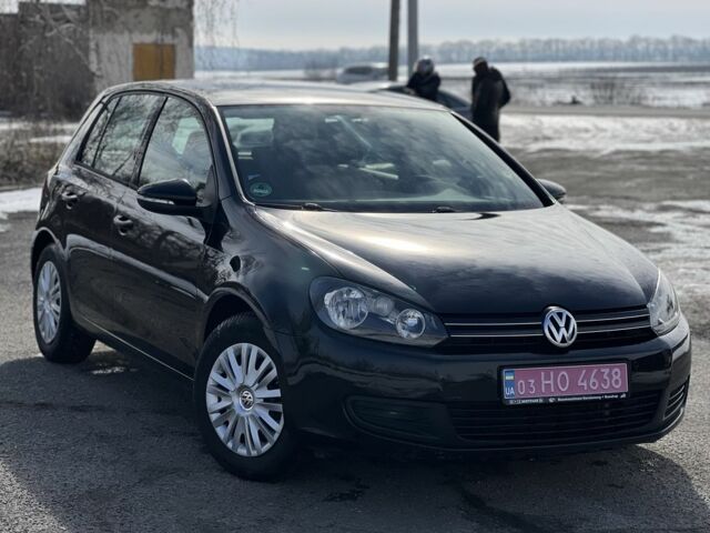 Черный Фольксваген Гольф, объемом двигателя 1.4 л и пробегом 215 тыс. км за 7200 $, фото 1 на Automoto.ua