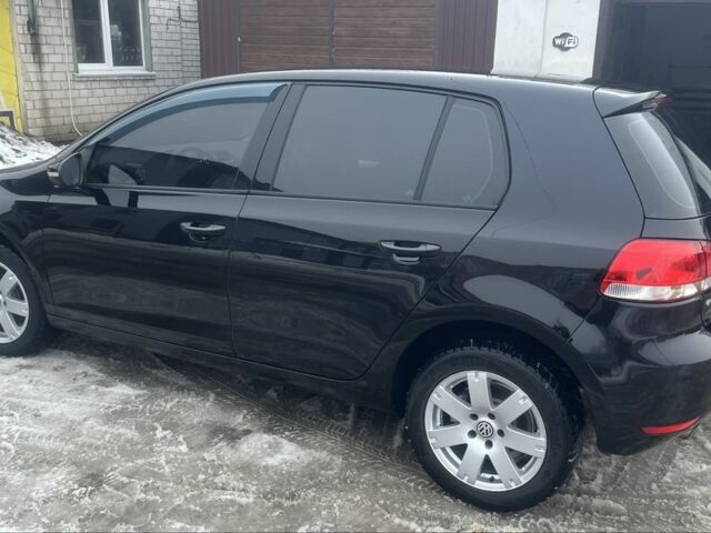 Черный Фольксваген Гольф, объемом двигателя 1.4 л и пробегом 165 тыс. км за 7500 $, фото 1 на Automoto.ua