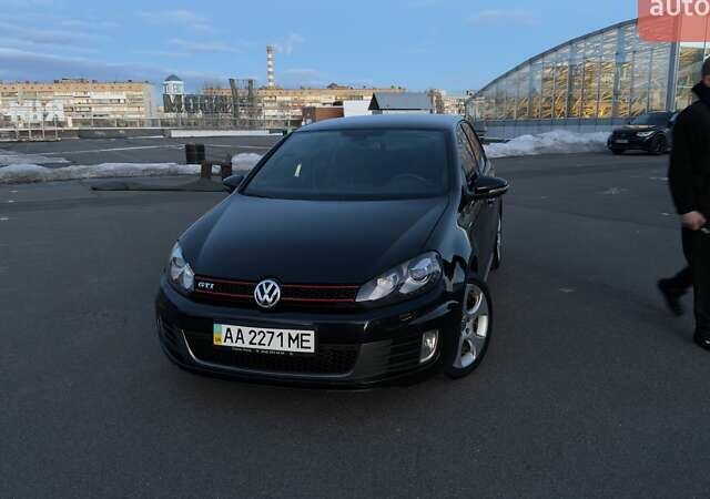 Черный Фольксваген Гольф, объемом двигателя 1.98 л и пробегом 170 тыс. км за 11200 $, фото 1 на Automoto.ua