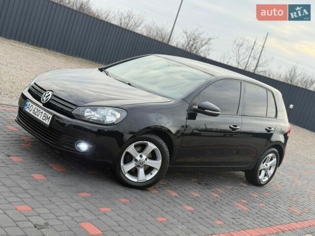 Черный Фольксваген Гольф, объемом двигателя 1.6 л и пробегом 257 тыс. км за 7000 $, фото 1 на Automoto.ua