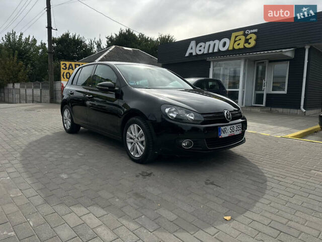 Черный Фольксваген Гольф, объемом двигателя 1.2 л и пробегом 152 тыс. км за 8500 $, фото 1 на Automoto.ua