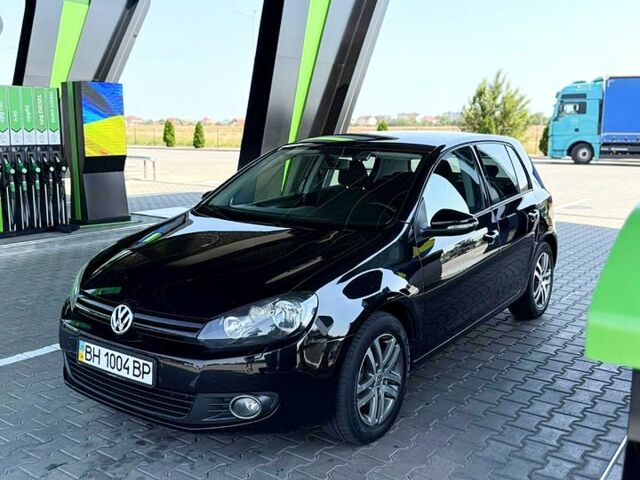 Черный Фольксваген Гольф, объемом двигателя 1.4 л и пробегом 186 тыс. км за 8500 $, фото 1 на Automoto.ua