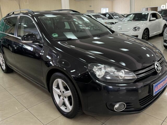 Черный Фольксваген Гольф, объемом двигателя 0 л и пробегом 161 тыс. км за 7600 $, фото 1 на Automoto.ua