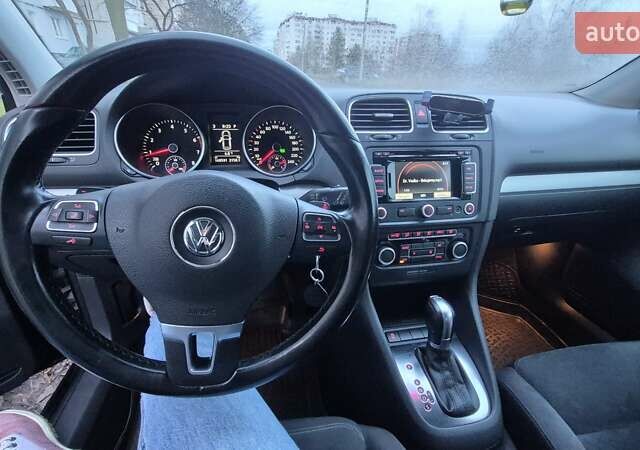 Черный Фольксваген Гольф, объемом двигателя 1.39 л и пробегом 169 тыс. км за 9200 $, фото 1 на Automoto.ua