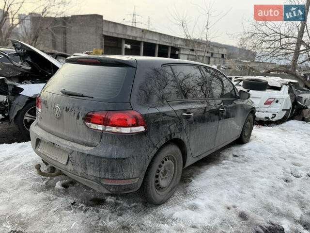 Черный Фольксваген Гольф, объемом двигателя 2.48 л и пробегом 166 тыс. км за 5900 $, фото 1 на Automoto.ua