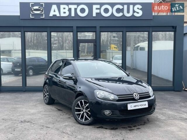 Черный Фольксваген Гольф, объемом двигателя 1.6 л и пробегом 170 тыс. км за 8990 $, фото 1 на Automoto.ua