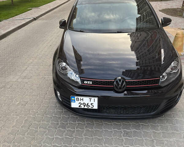 Черный Фольксваген Гольф, объемом двигателя 1.98 л и пробегом 210 тыс. км за 9000 $, фото 1 на Automoto.ua