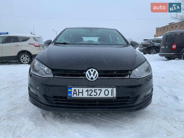 Черный Фольксваген Гольф, объемом двигателя 1.6 л и пробегом 245 тыс. км за 9100 $, фото 1 на Automoto.ua