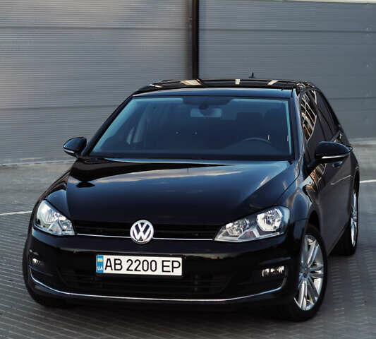 Черный Фольксваген Гольф, объемом двигателя 2 л и пробегом 181 тыс. км за 12600 $, фото 1 на Automoto.ua