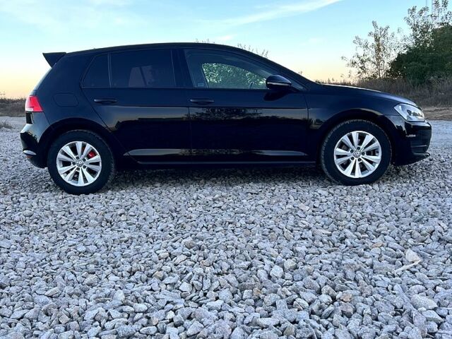 Черный Фольксваген Гольф, объемом двигателя 2 л и пробегом 112 тыс. км за 6200 $, фото 1 на Automoto.ua