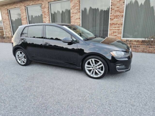 Чорний Фольксваген Гольф, об'ємом двигуна 2 л та пробігом 76 тис. км за 2500 $, фото 1 на Automoto.ua