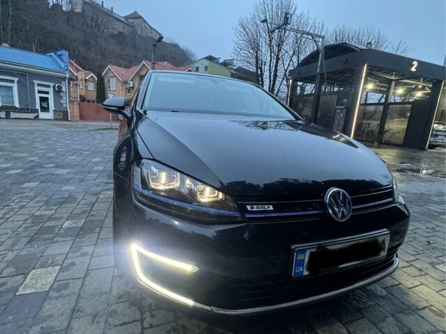 Чорний Фольксваген Гольф, об'ємом двигуна 0 л та пробігом 170 тис. км за 8800 $, фото 1 на Automoto.ua
