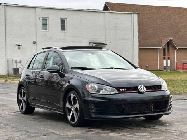 Черный Фольксваген Гольф, объемом двигателя 2 л и пробегом 73 тыс. км за 2100 $, фото 1 на Automoto.ua