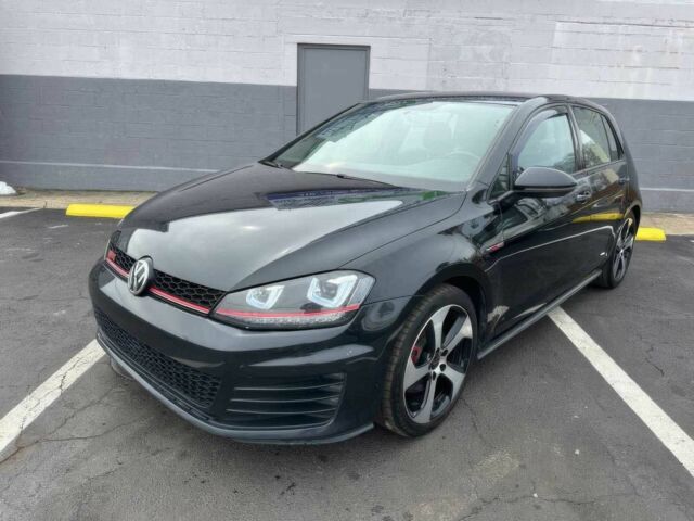 Черный Фольксваген Гольф, объемом двигателя 2 л и пробегом 71 тыс. км за 4000 $, фото 1 на Automoto.ua