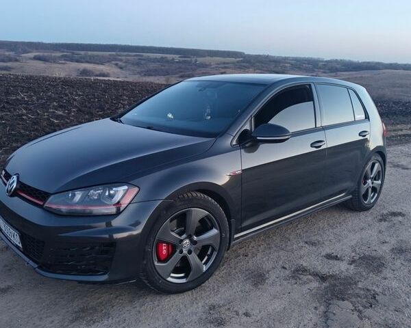 Черный Фольксваген Гольф, объемом двигателя 1.98 л и пробегом 130 тыс. км за 15600 $, фото 1 на Automoto.ua