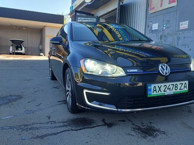 Черный Фольксваген Гольф, объемом двигателя 0 л и пробегом 88 тыс. км за 8900 $, фото 1 на Automoto.ua