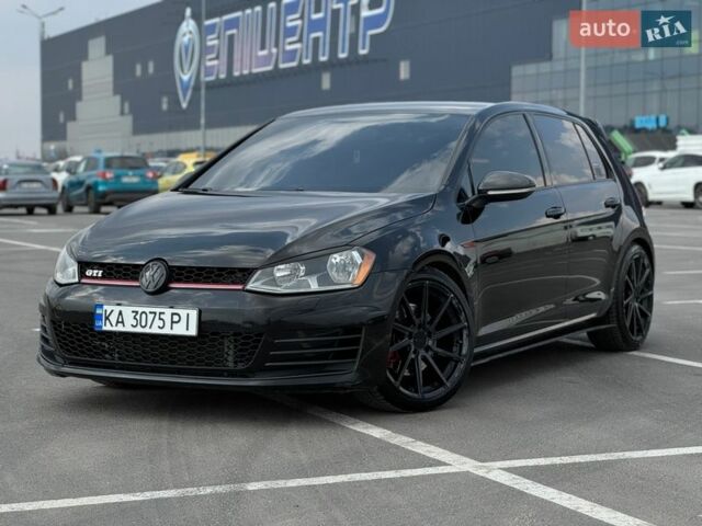 Чорний Фольксваген Гольф, об'ємом двигуна 1.8 л та пробігом 131 тис. км за 9800 $, фото 1 на Automoto.ua