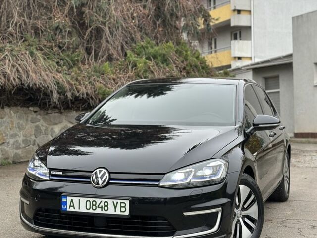 Черный Фольксваген Гольф, объемом двигателя 0 л и пробегом 188 тыс. км за 11750 $, фото 1 на Automoto.ua