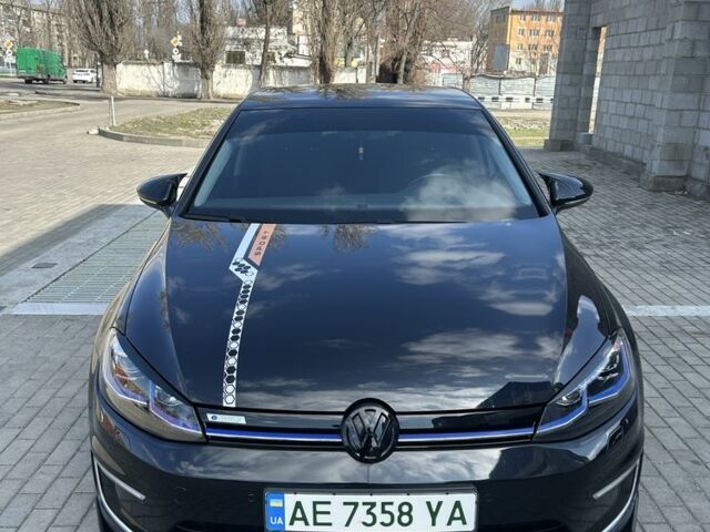 Черный Фольксваген Гольф, объемом двигателя 0 л и пробегом 90 тыс. км за 13500 $, фото 1 на Automoto.ua