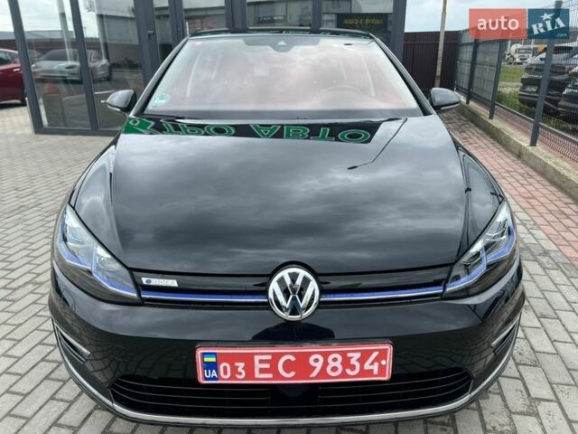 Черный Фольксваген Гольф, объемом двигателя 0 л и пробегом 77 тыс. км за 15000 $, фото 1 на Automoto.ua