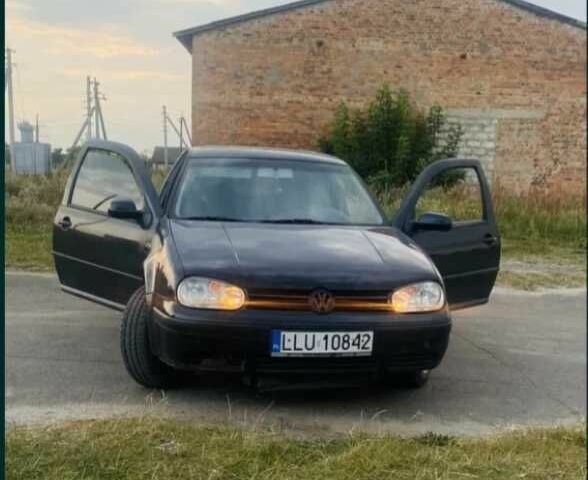 Черный Фольксваген Гольф, объемом двигателя 1.9 л и пробегом 3 тыс. км за 1200 $, фото 1 на Automoto.ua