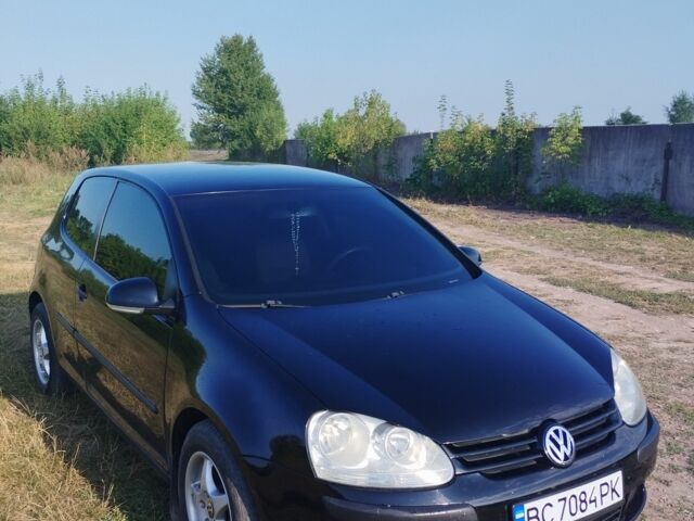 Черный Фольксваген Гольф, объемом двигателя 1.6 л и пробегом 285 тыс. км за 4000 $, фото 1 на Automoto.ua