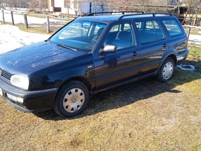 Черный Фольксваген Гольф, объемом двигателя 0 л и пробегом 550 тыс. км за 1100 $, фото 1 на Automoto.ua