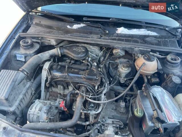 Черный Фольксваген Гольф, объемом двигателя 1.8 л и пробегом 213 тыс. км за 3450 $, фото 1 на Automoto.ua