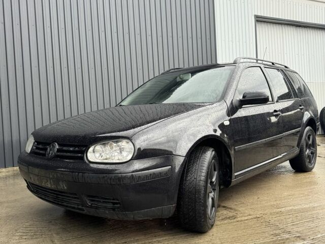 Черный Фольксваген Гольф, объемом двигателя 1.9 л и пробегом 280 тыс. км за 2150 $, фото 1 на Automoto.ua