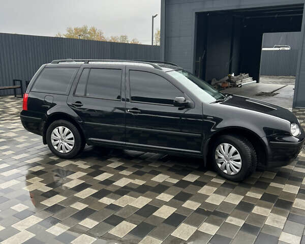 Чорний Фольксваген Гольф, об'ємом двигуна 1.6 л та пробігом 220 тис. км за 5700 $, фото 1 на Automoto.ua