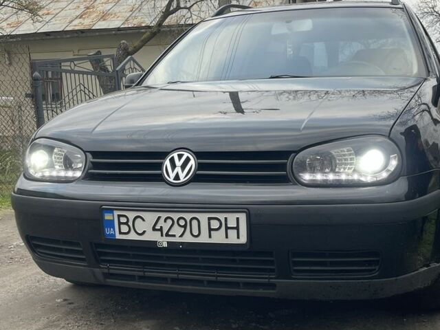 Черный Фольксваген Гольф, объемом двигателя 0 л и пробегом 430 тыс. км за 3000 $, фото 1 на Automoto.ua