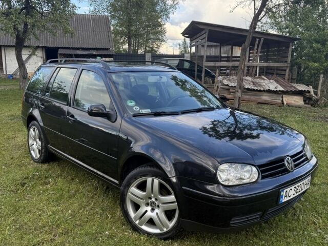 Черный Фольксваген Гольф, объемом двигателя 2 л и пробегом 310 тыс. км за 4550 $, фото 1 на Automoto.ua