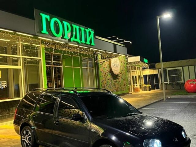 Черный Фольксваген Гольф, объемом двигателя 1.4 л и пробегом 3 тыс. км за 3550 $, фото 1 на Automoto.ua