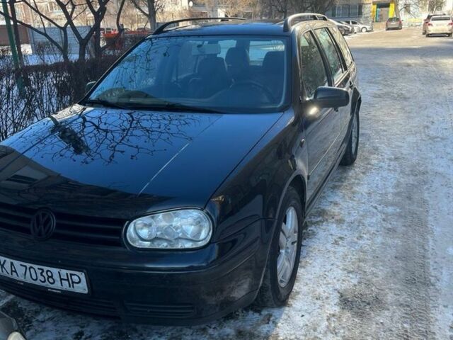 Черный Фольксваген Гольф, объемом двигателя 1.6 л и пробегом 251 тыс. км за 4200 $, фото 1 на Automoto.ua