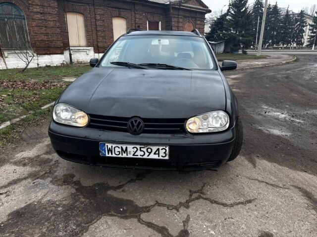 Черный Фольксваген Гольф, объемом двигателя 1.9 л и пробегом 190 тыс. км за 1700 $, фото 1 на Automoto.ua