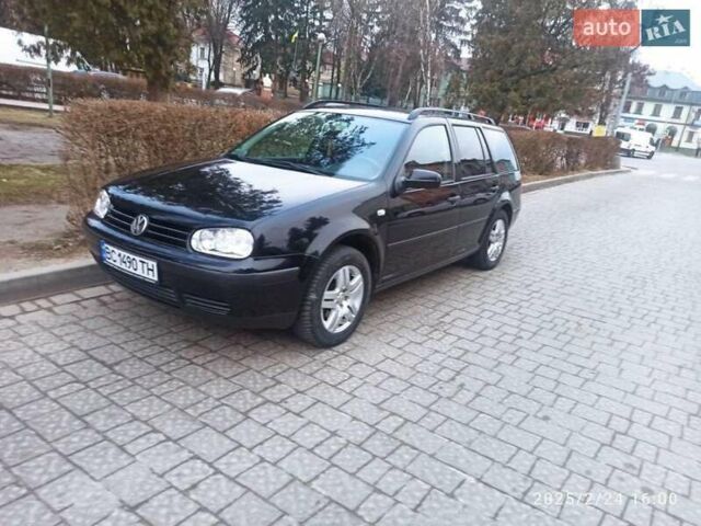 Черный Фольксваген Гольф, объемом двигателя 1.6 л и пробегом 277 тыс. км за 4400 $, фото 1 на Automoto.ua