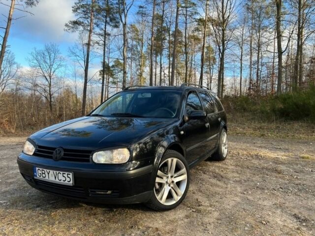 Черный Фольксваген Гольф, объемом двигателя 0 л и пробегом 307 тыс. км за 1441 $, фото 1 на Automoto.ua