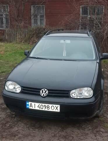 Черный Фольксваген Гольф, объемом двигателя 1.9 л и пробегом 511 тыс. км за 4000 $, фото 1 на Automoto.ua
